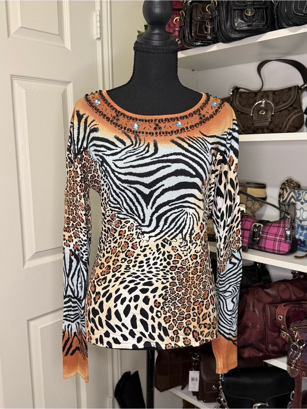 90s-2000s beaded animal print long sleeve top